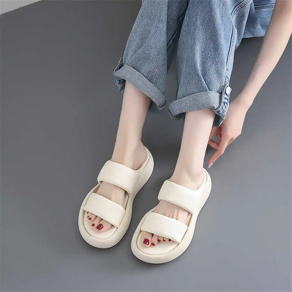 Size 39 Strips Summer Shoes Sa - đánh giá và giá Home Gym Yoga Room Ideas
